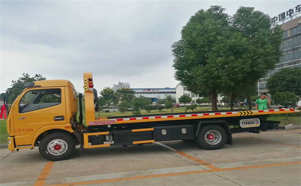 沧州定远24小时拖车救援电话号码，定远道路救援公司怎么收费的